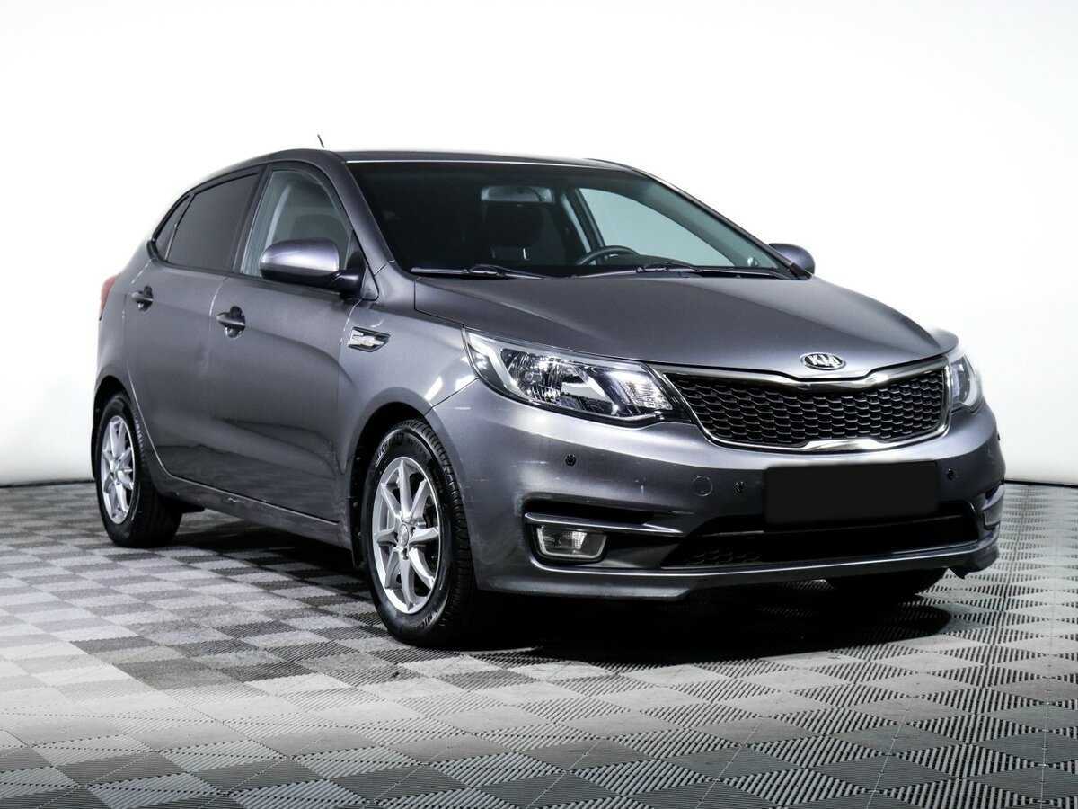 Kia Rio с пробегом — 2015 год. Фото: #2