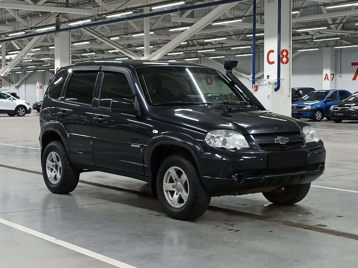 Chevrolet Niva с пробегом — 2018 год. Фото: #2
