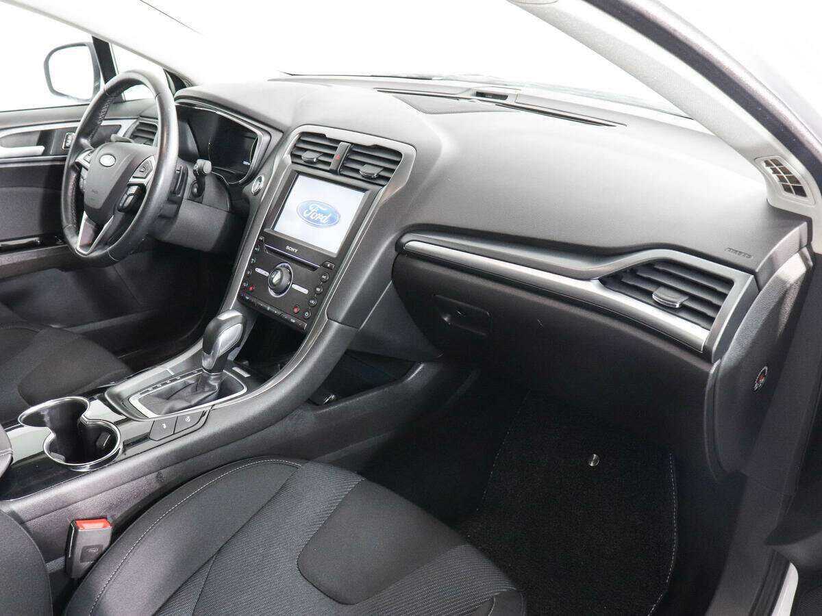 Ford Mondeo с пробегом — 2016 год. Фото: #8