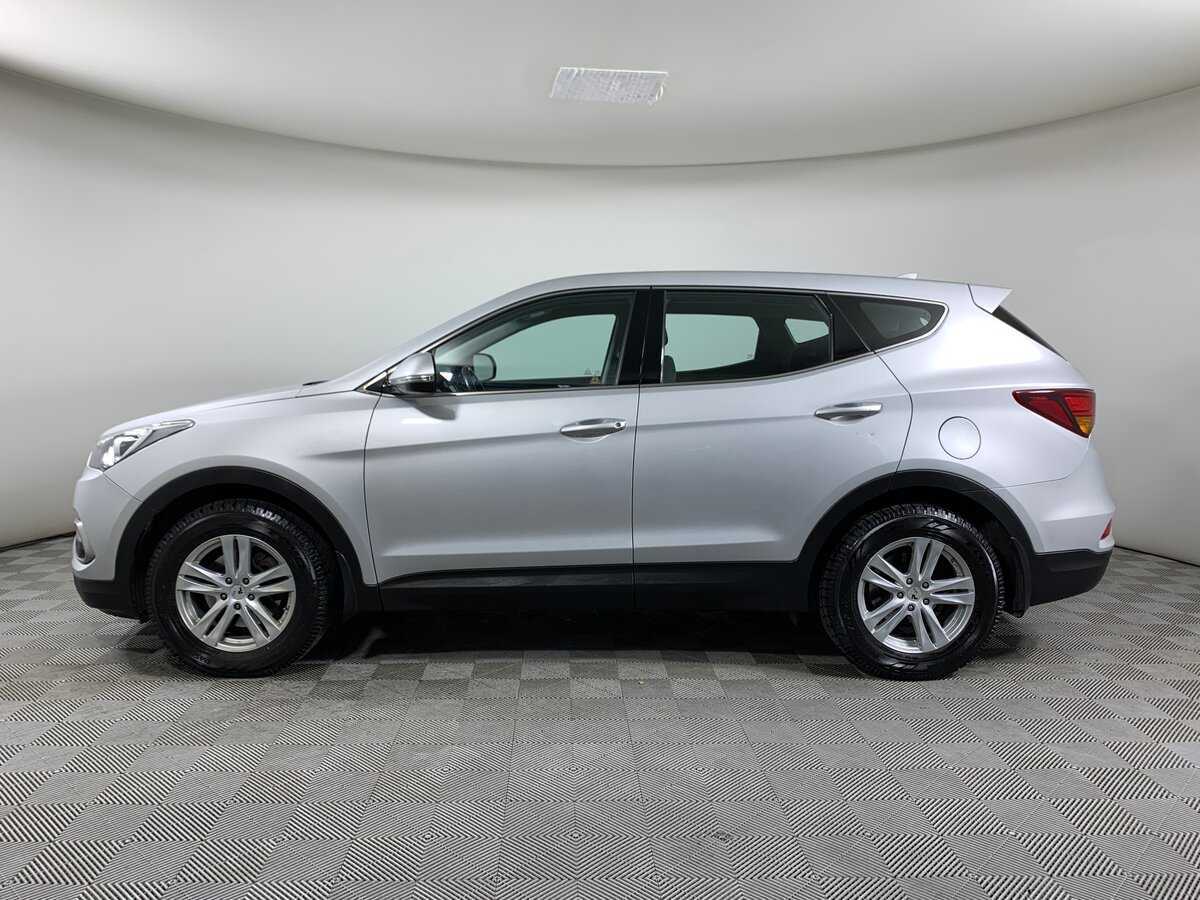 Hyundai Santa Fe с пробегом — 2017 год. Фото: #7
