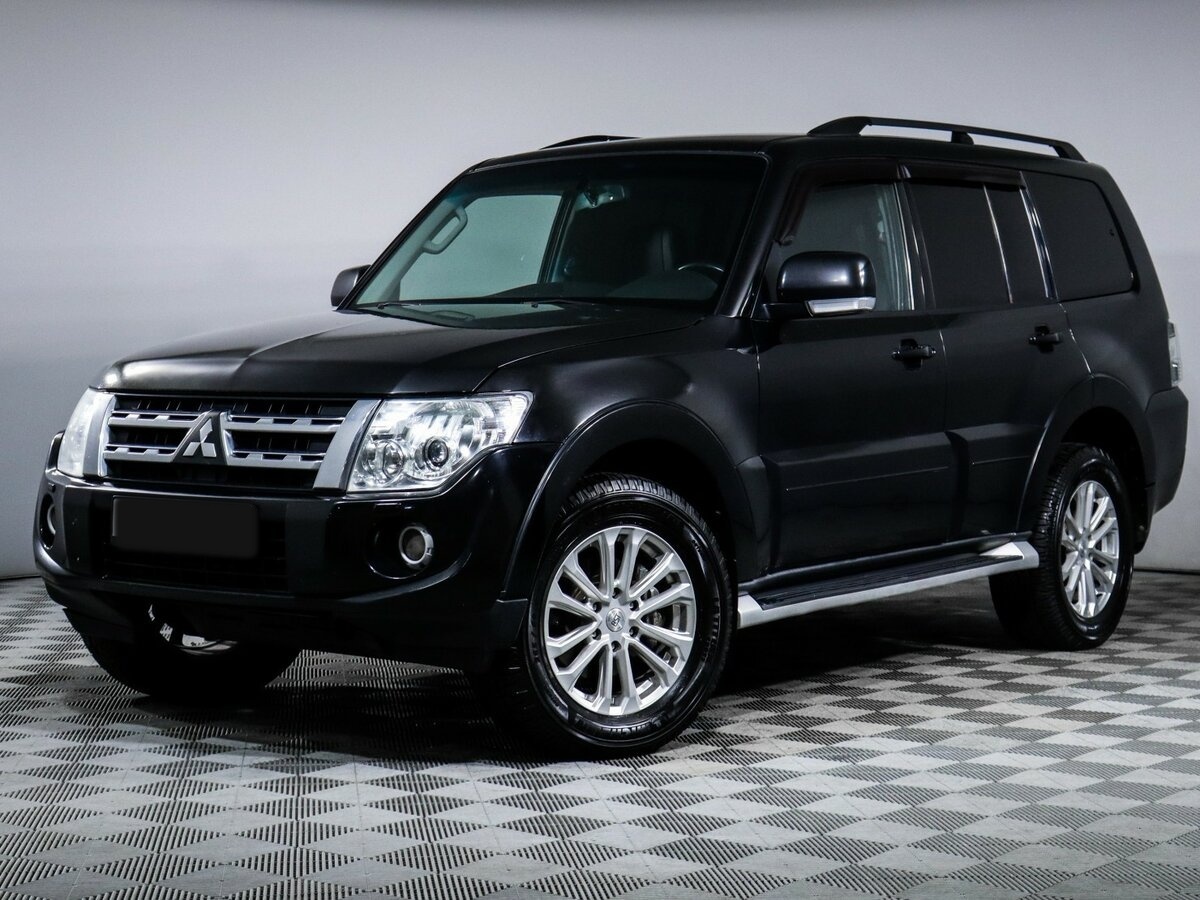 Mitsubishi Pajero с пробегом — 2012 год. Фото: #0