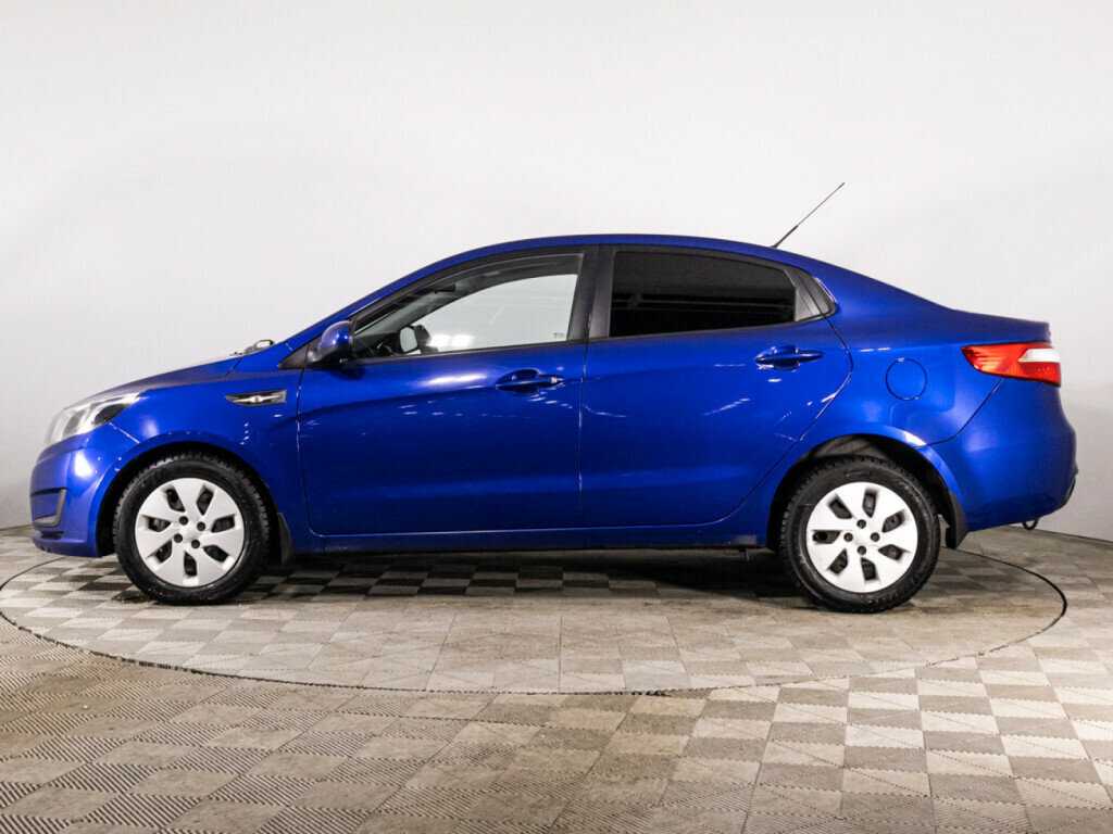 Kia Rio с пробегом — 2013 год. Фото: #7