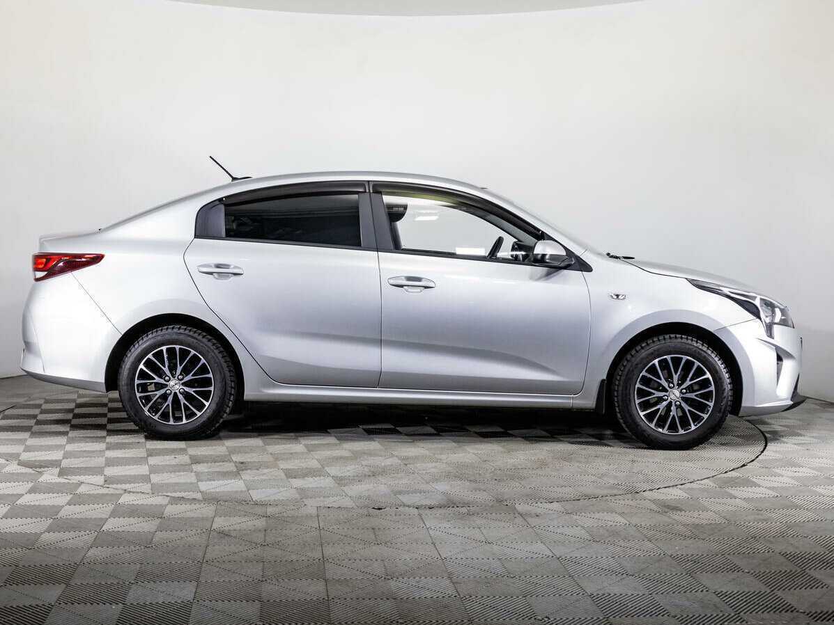 Kia Rio с пробегом — 2021 год. Фото: #3