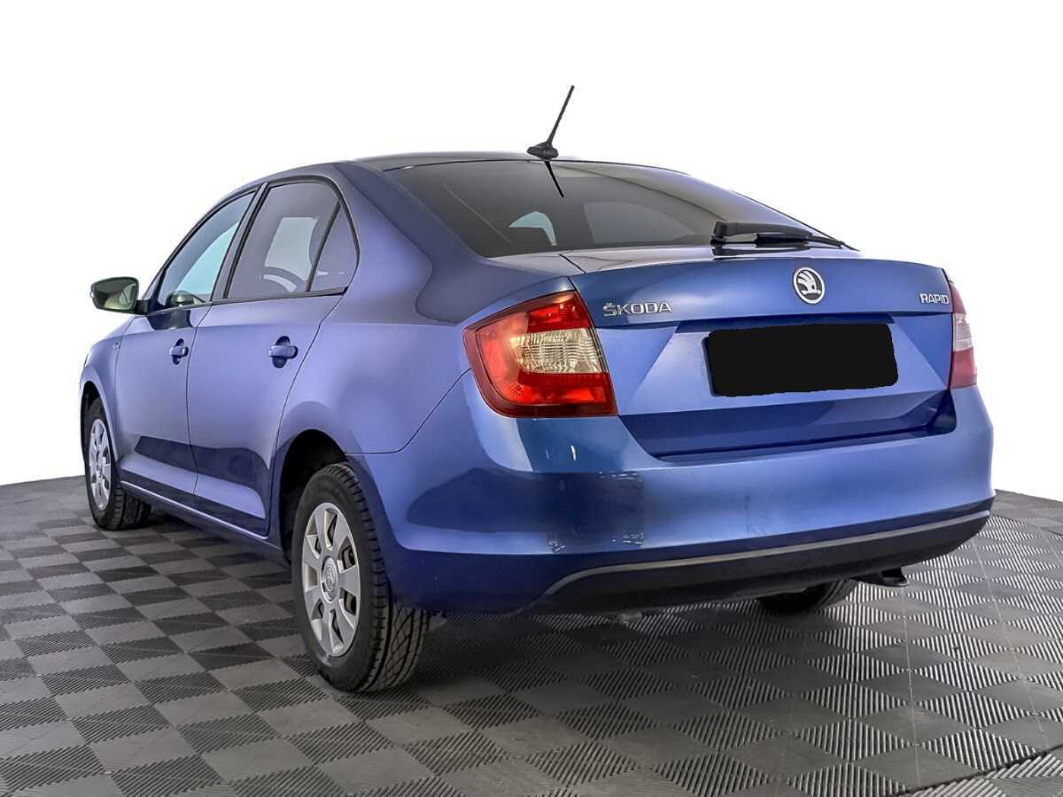 Skoda Rapid с пробегом — 2019 год. Фото: #6