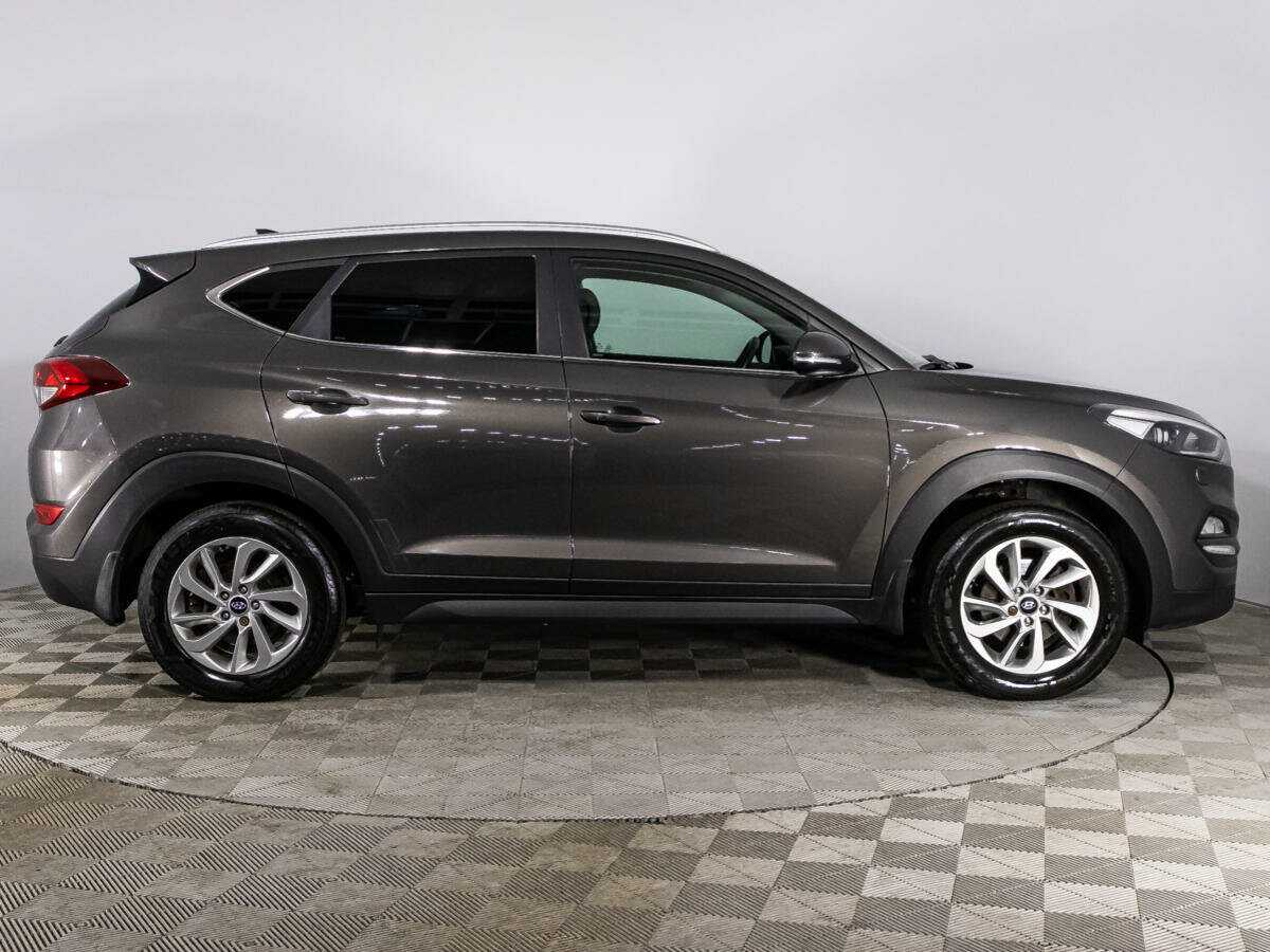 Hyundai Tucson с пробегом — 2017 год. Фото: #3