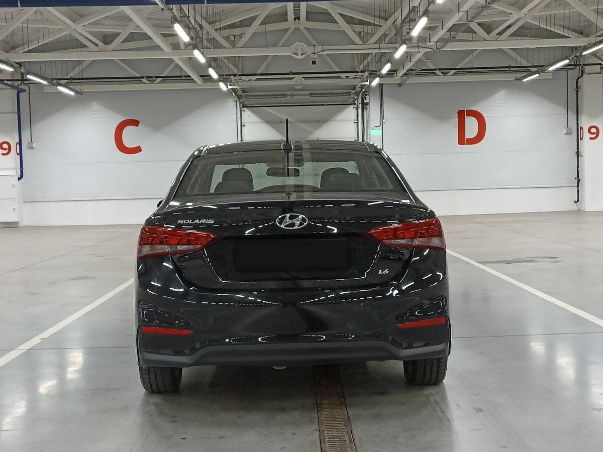 Hyundai Solaris с пробегом — 2018 год. Фото: #5