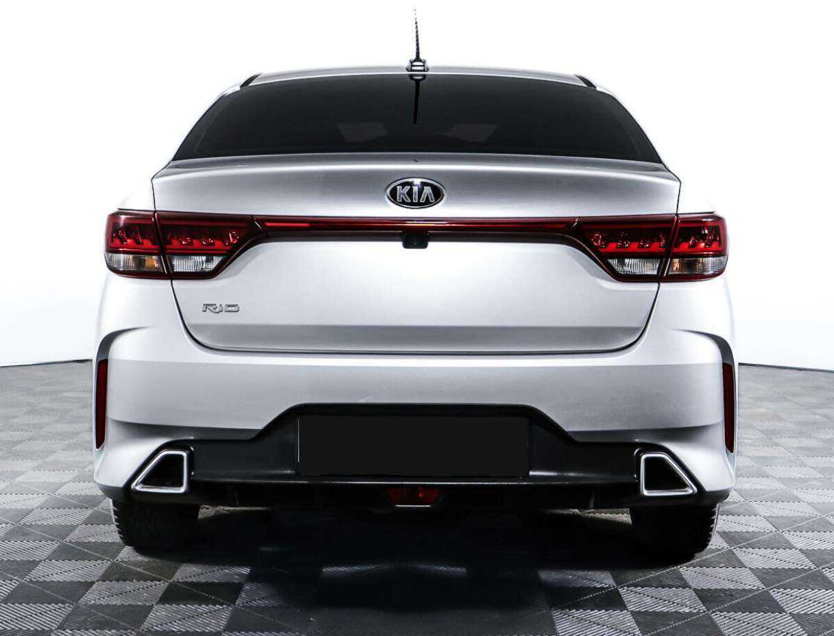 Kia Rio с пробегом — 2020 год. Фото: #5