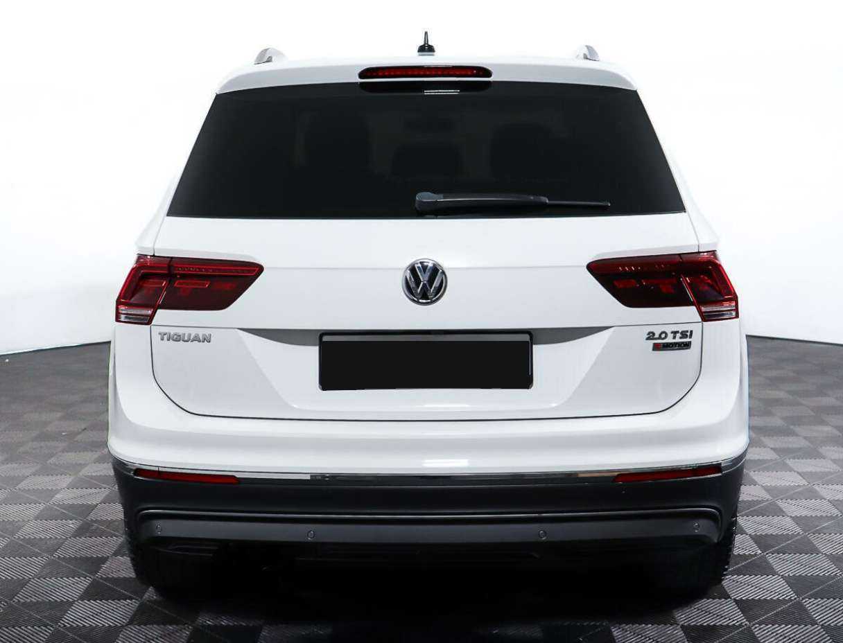 Volkswagen Tiguan с пробегом — 2018 год. Фото: #5