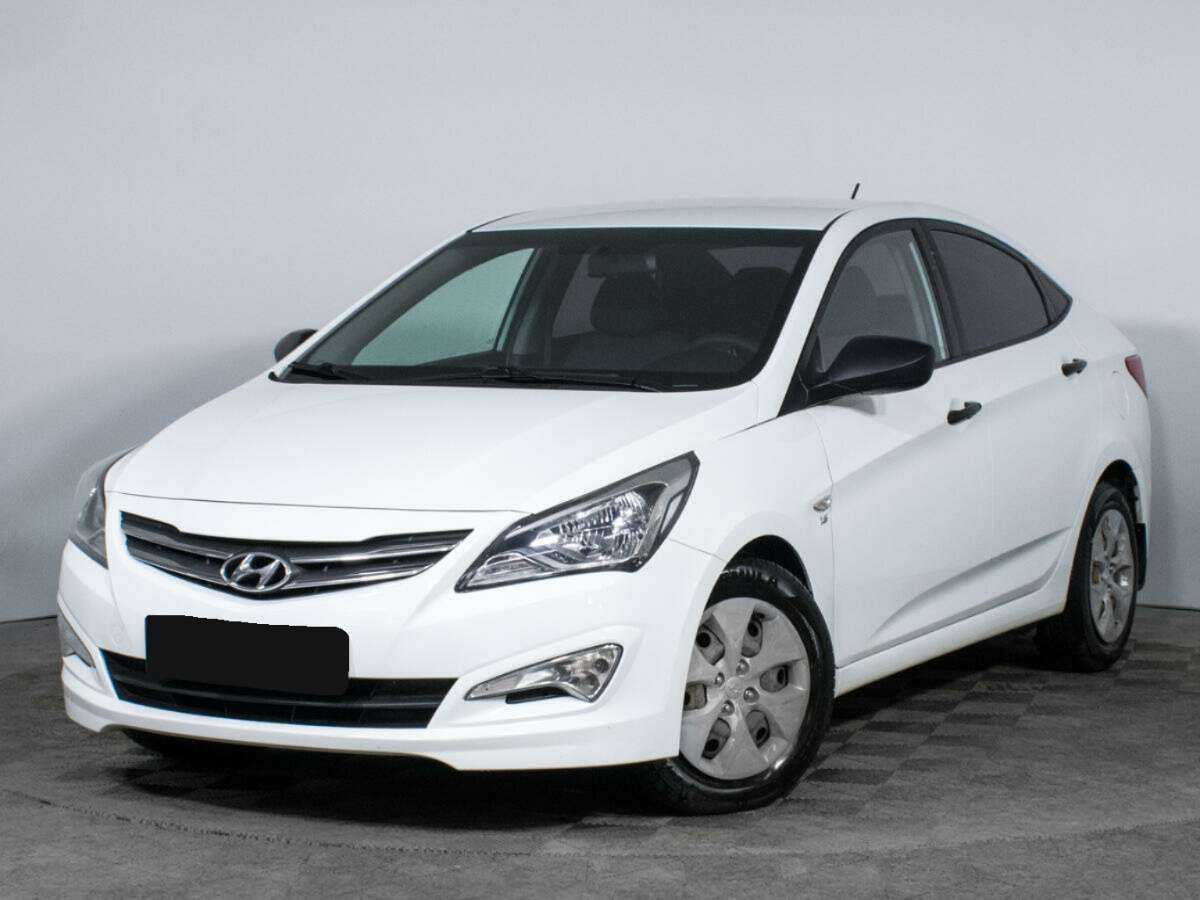 Hyundai Solaris с пробегом — 2015 год. Фото: #0