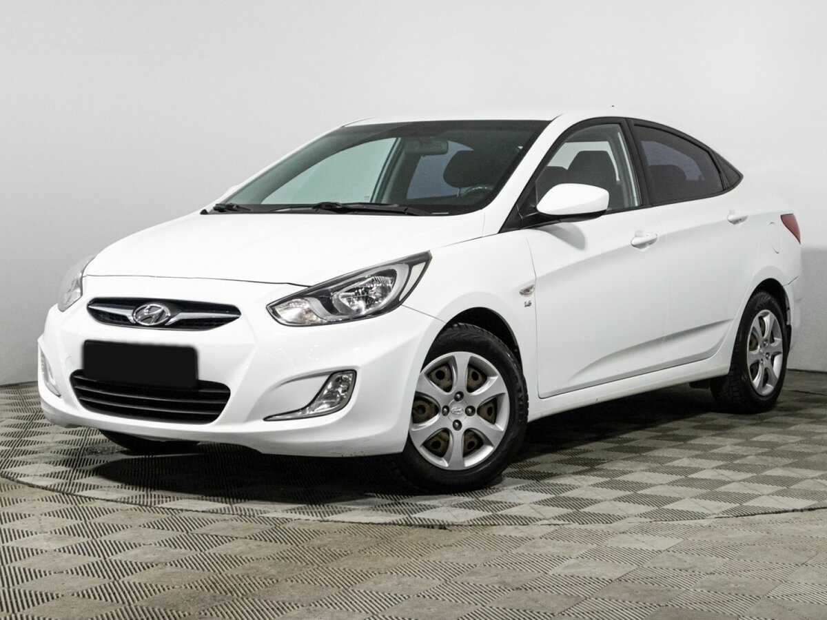 Hyundai Solaris с пробегом — 2013 год. Посмотреть фото
