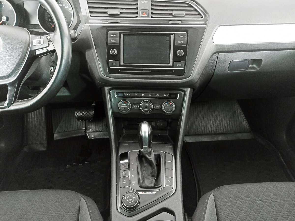 Volkswagen Tiguan с пробегом — 2017 год. Фото: #14
