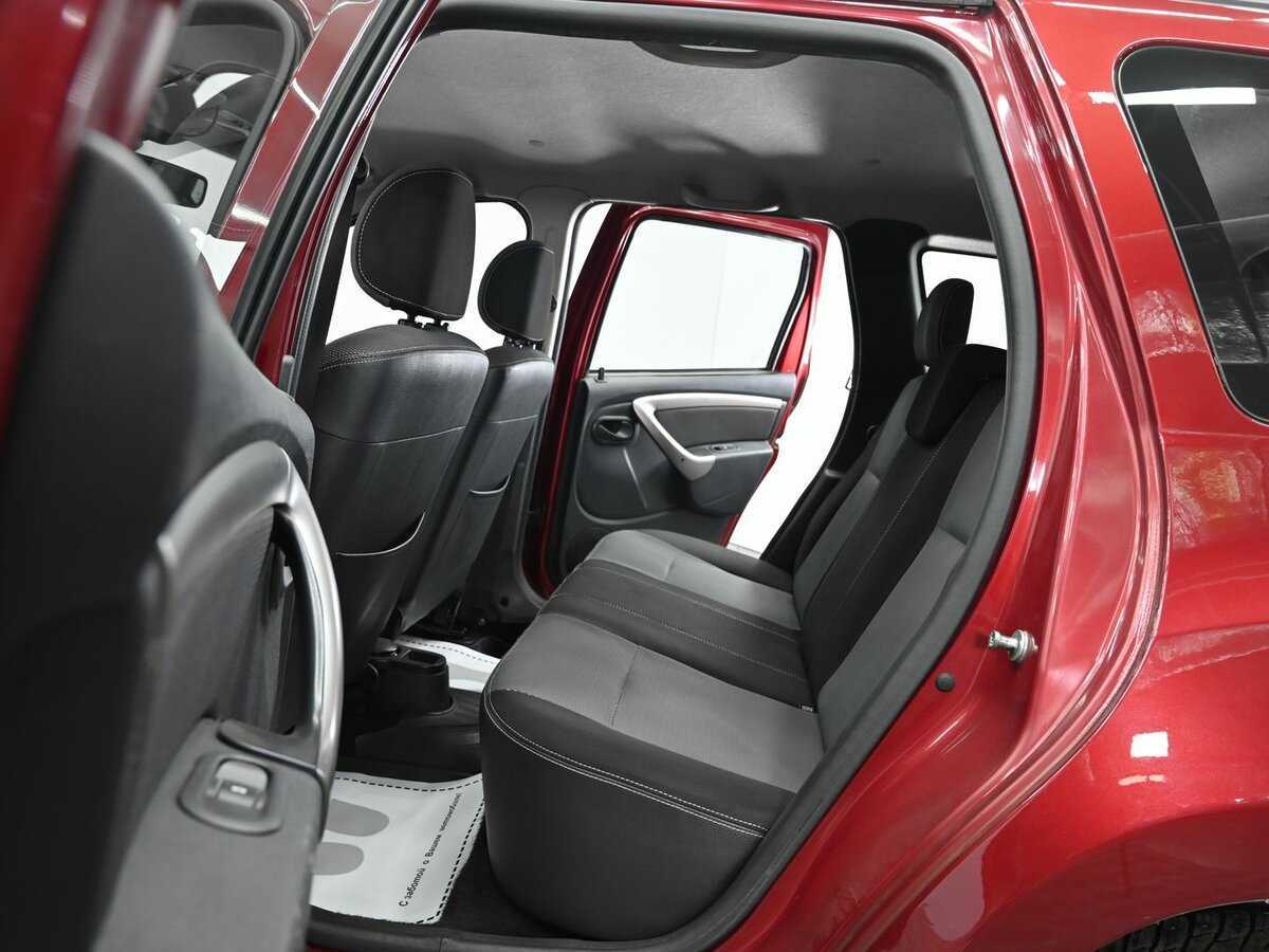 Renault Duster с пробегом — 2014 год. Фото: #13