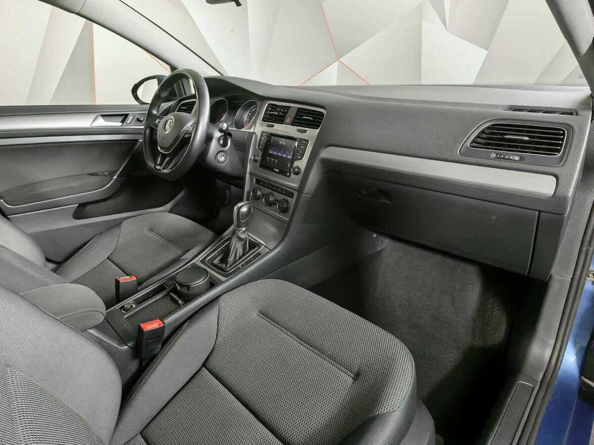 Volkswagen Golf с пробегом — 2014 год. Фото: #8