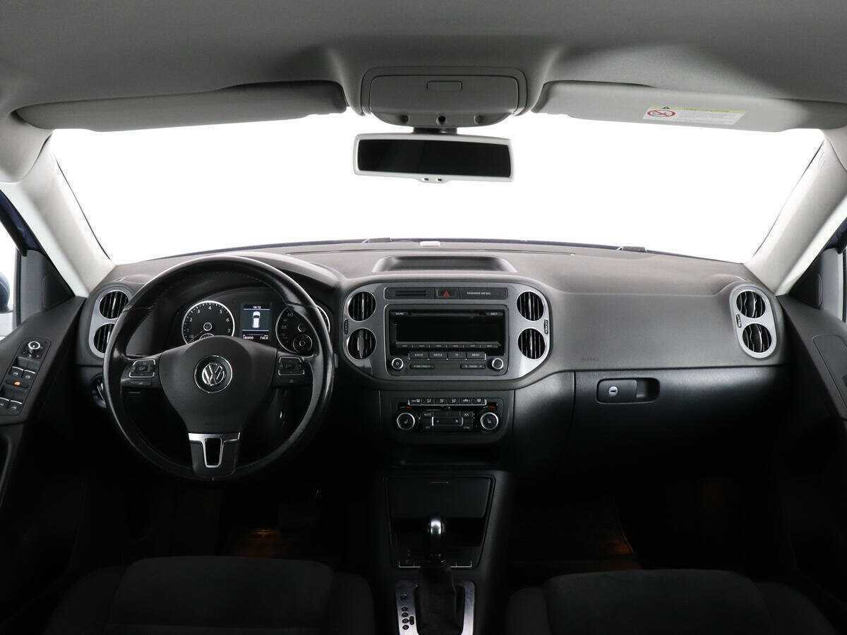 Volkswagen Tiguan с пробегом — 2012 год. Фото: #10
