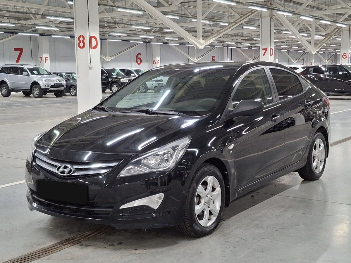 Hyundai Solaris с пробегом — 2015 год. Фото: #0