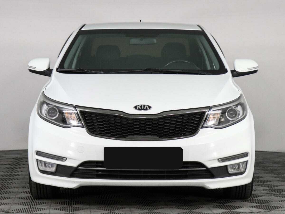 Kia Rio с пробегом — 2016 год. Фото: #1