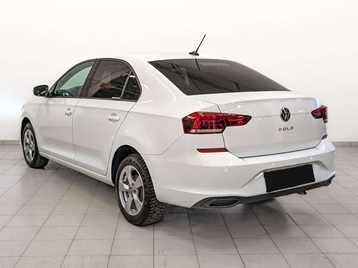 Volkswagen Polo с пробегом — 2020 год. Фото: #6
