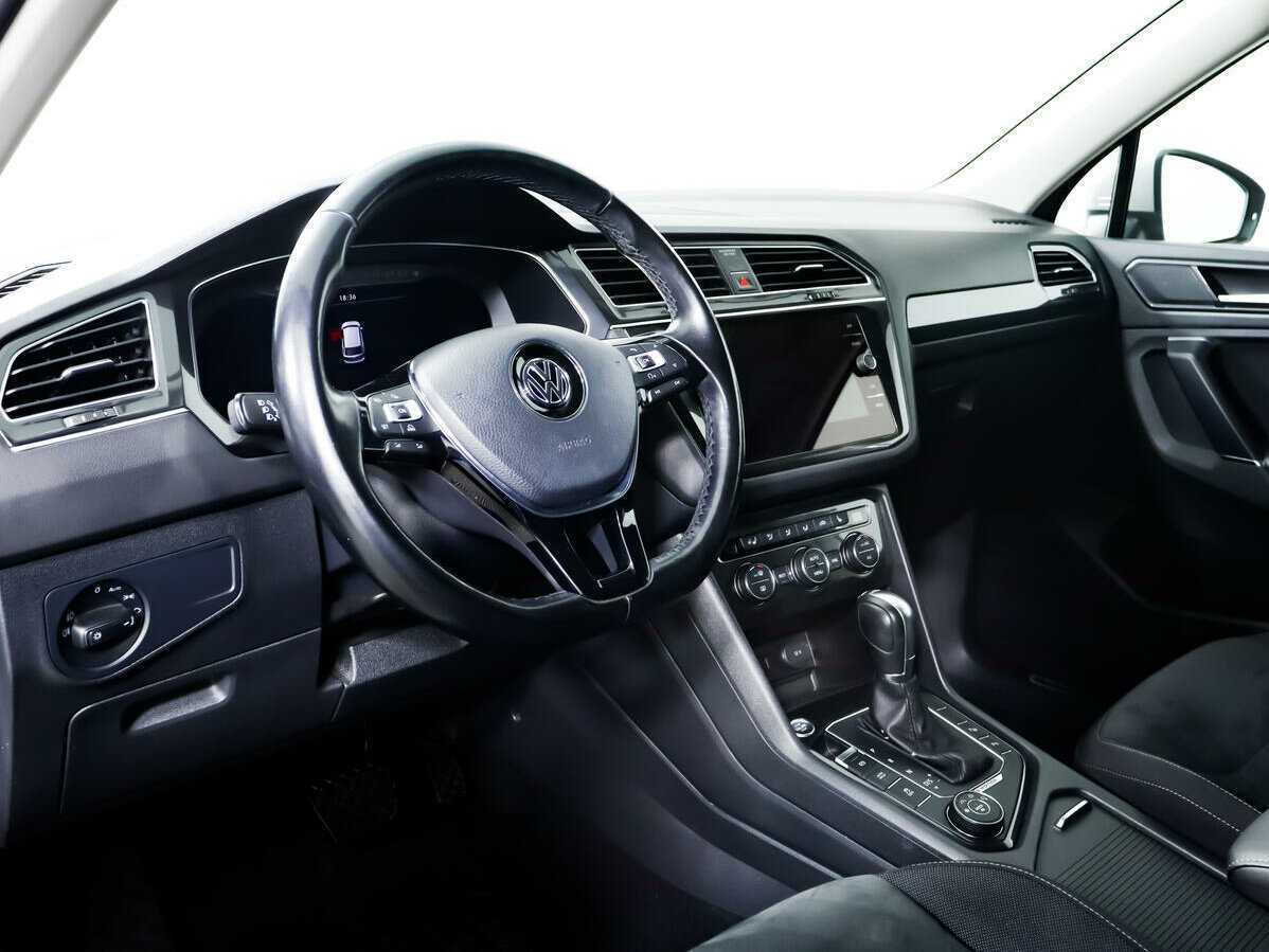 Volkswagen Tiguan с пробегом — 2017 год. Фото: #10