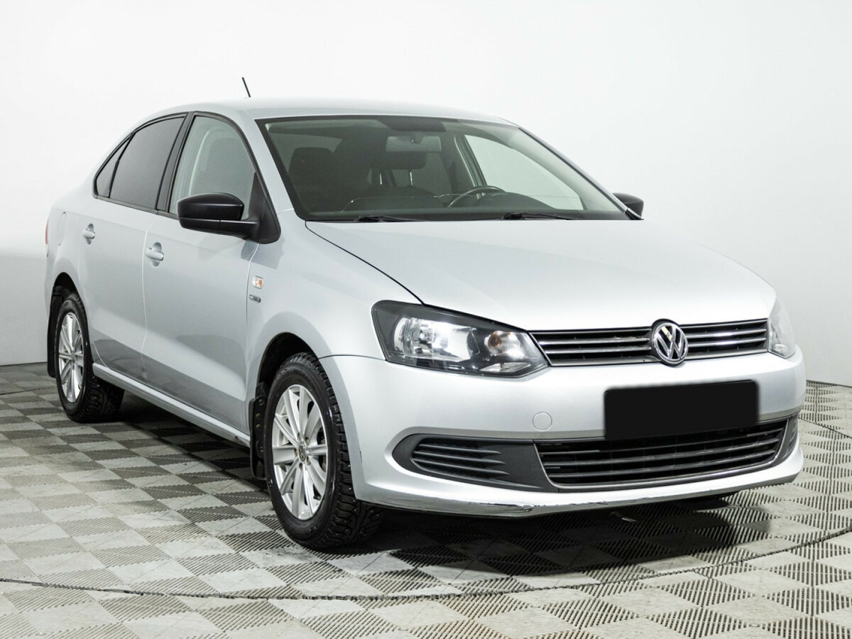 Volkswagen Polo с пробегом — 2013 год. Фото: #2
