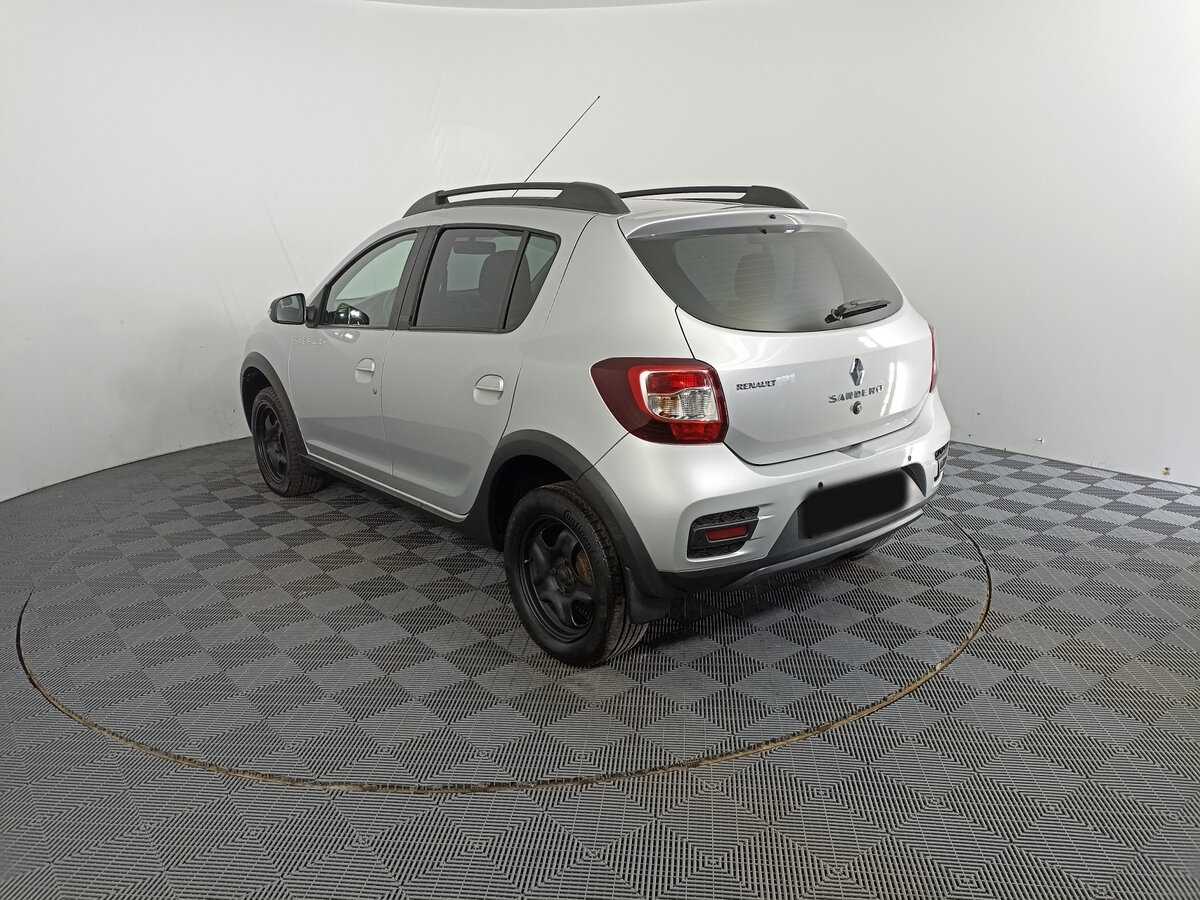 Renault Sandero с пробегом — 2019 год. Фото: #6