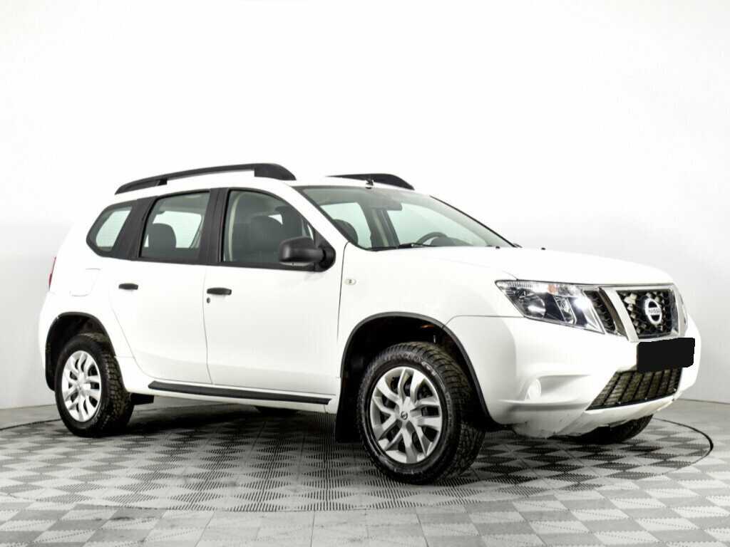 Nissan Terrano с пробегом — 2016 год. Фото: #2