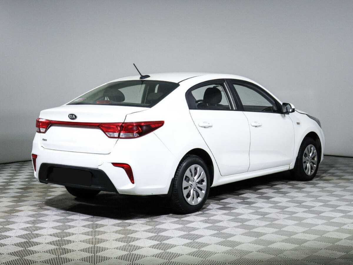 Kia Rio с пробегом — 2017 год. Фото: #4