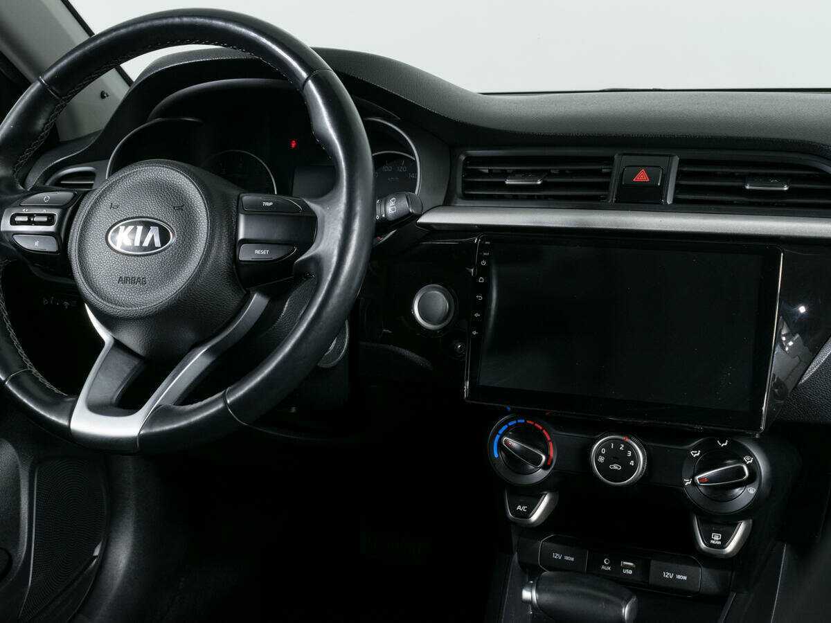 Kia Rio с пробегом — 2019 год. Фото: #11