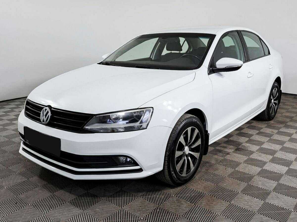 Volkswagen Jetta с пробегом — 2016 год. Фото: #0