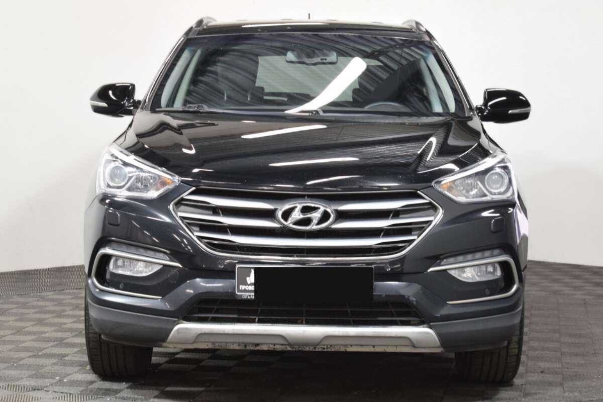 Hyundai Santa Fe с пробегом — 2016 год. Фото: #1