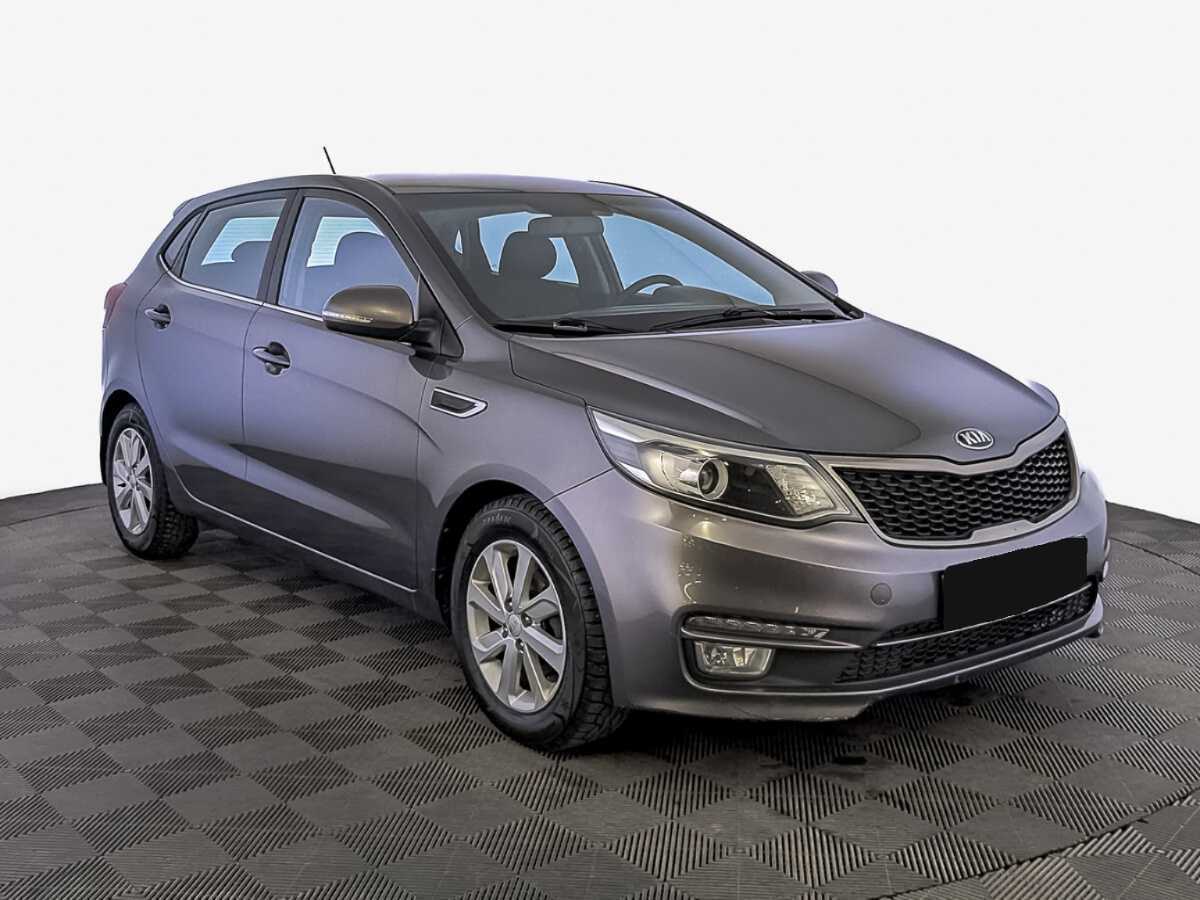 Kia Rio с пробегом — 2016 год. Фото: #2