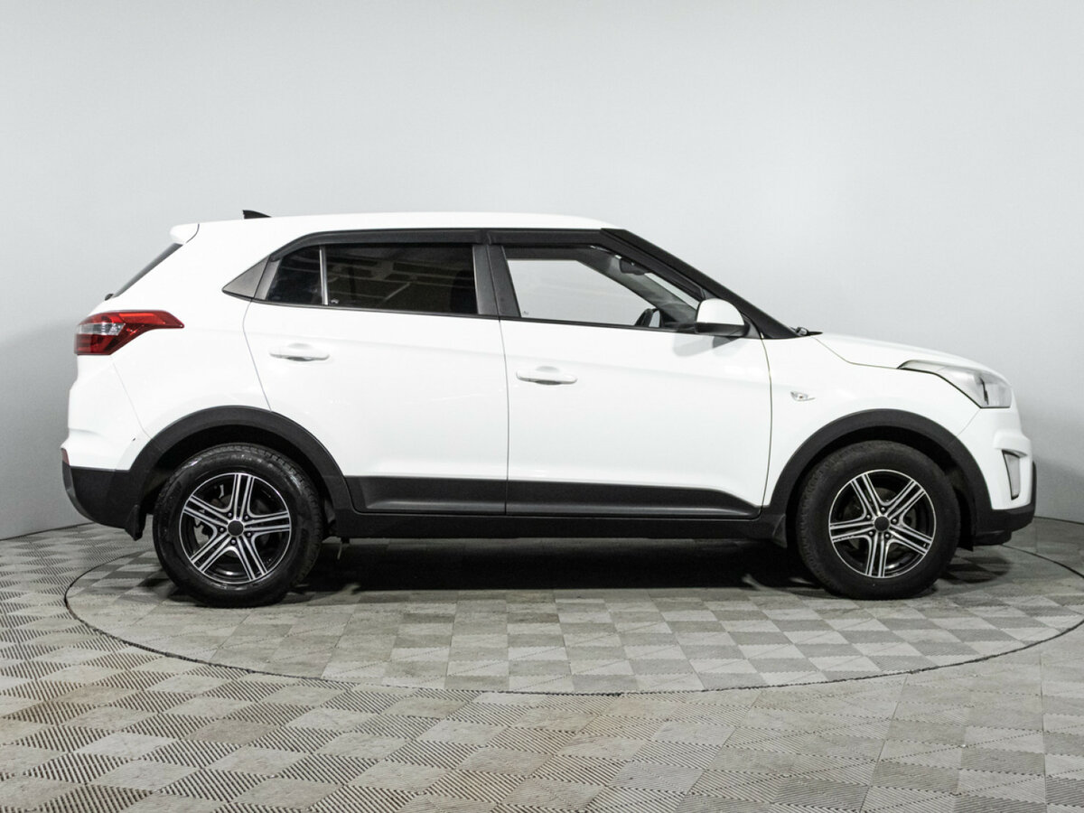 Hyundai Creta с пробегом — 2016 год. Фото: #3