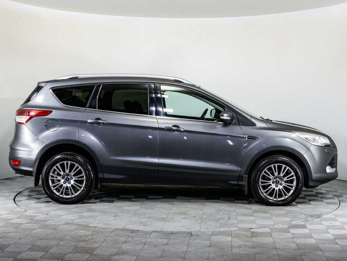 Ford Kuga с пробегом — 2013 год. Фото: #3