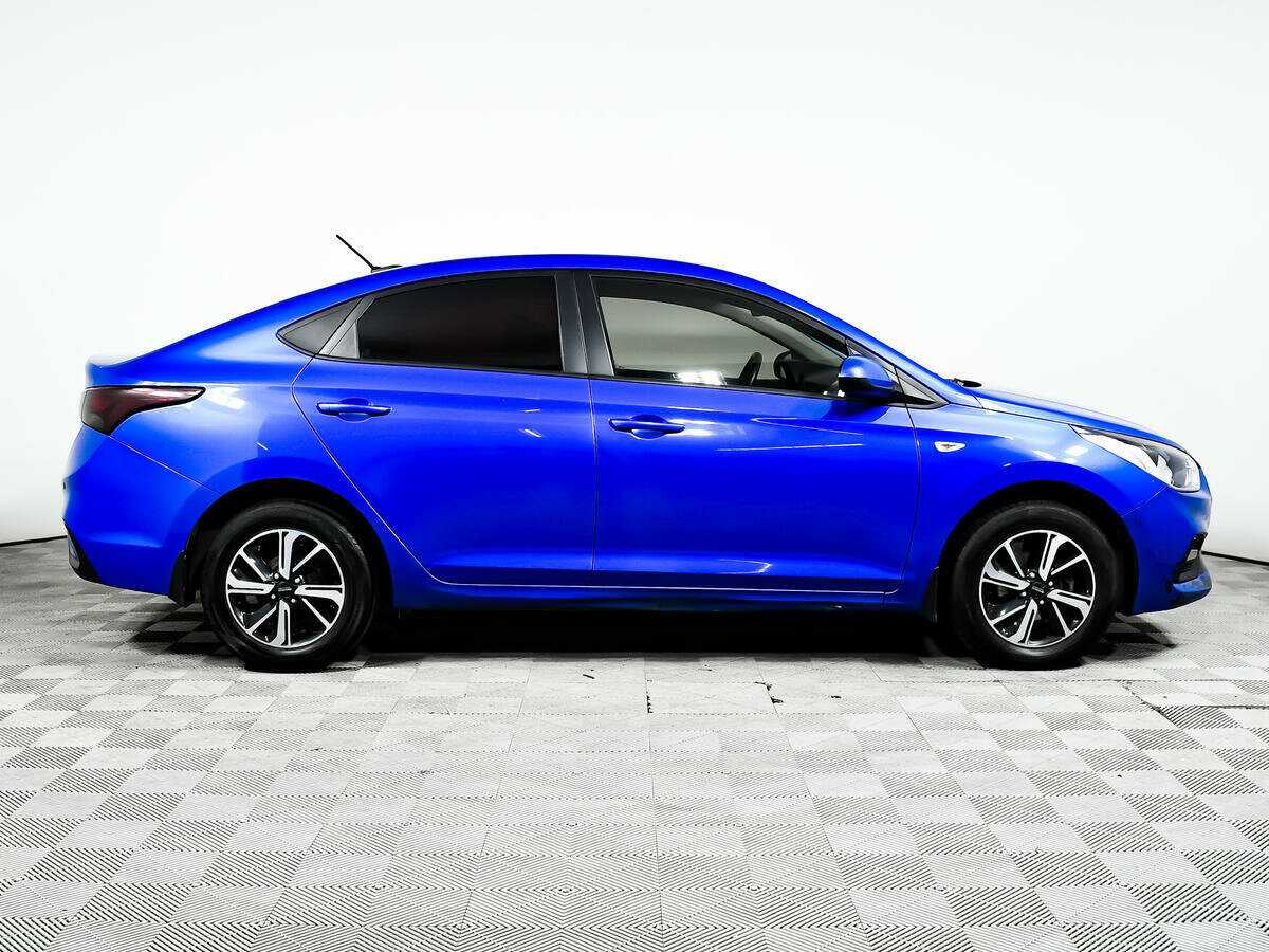 Hyundai Solaris с пробегом — 2018 год. Фото: #3