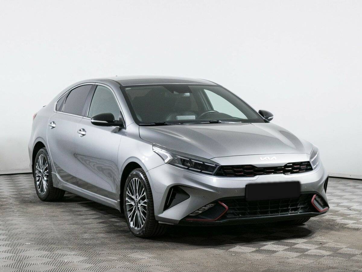 Kia Cerato с пробегом — 2021 год. Фото: #2