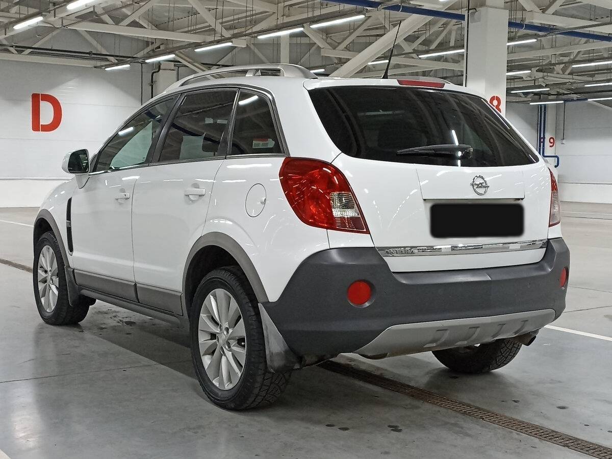 Opel Antara с пробегом — 2013 год. Фото: #6