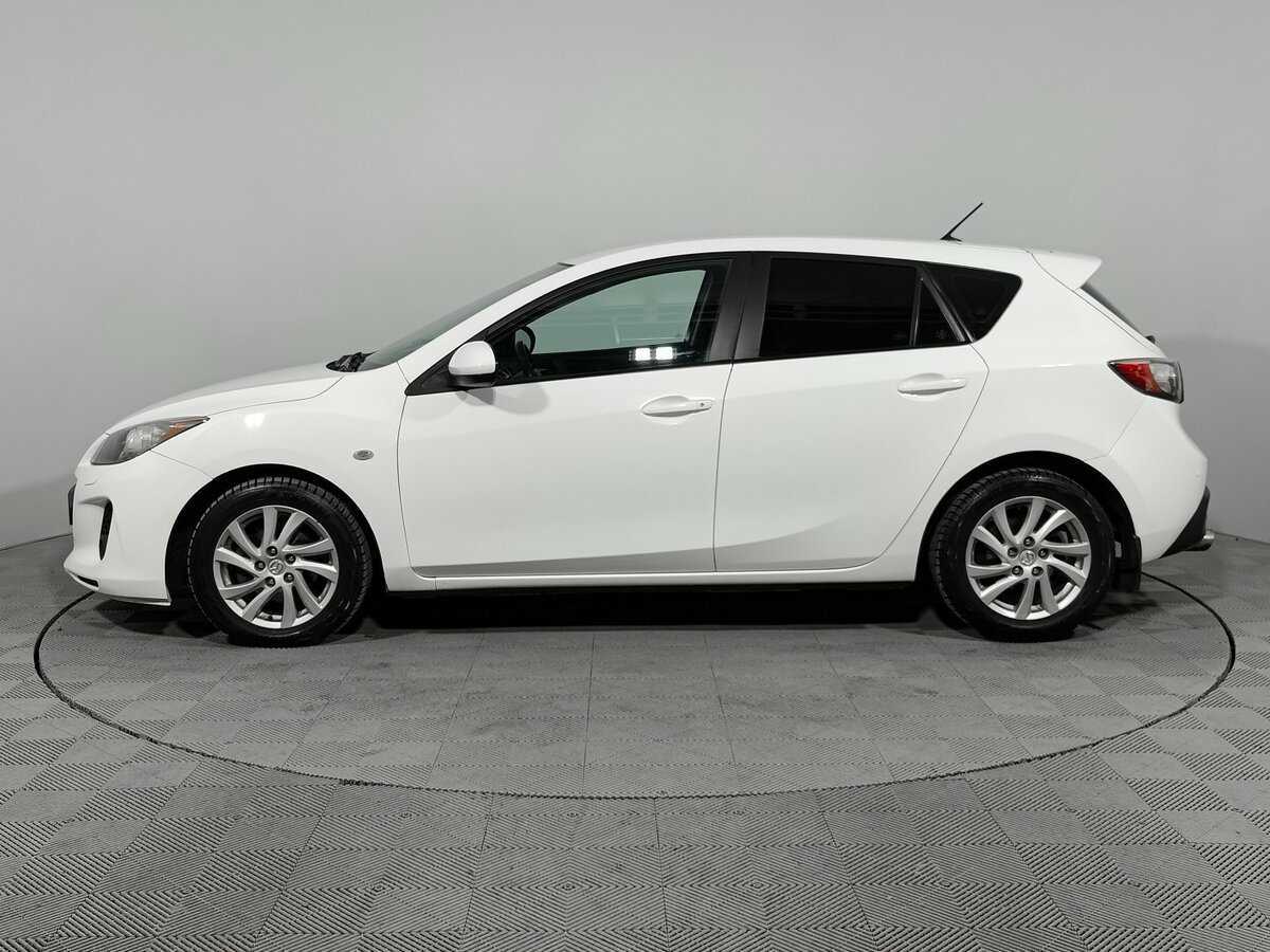 Mazda 3 с пробегом — 2012 год. Фото: #3