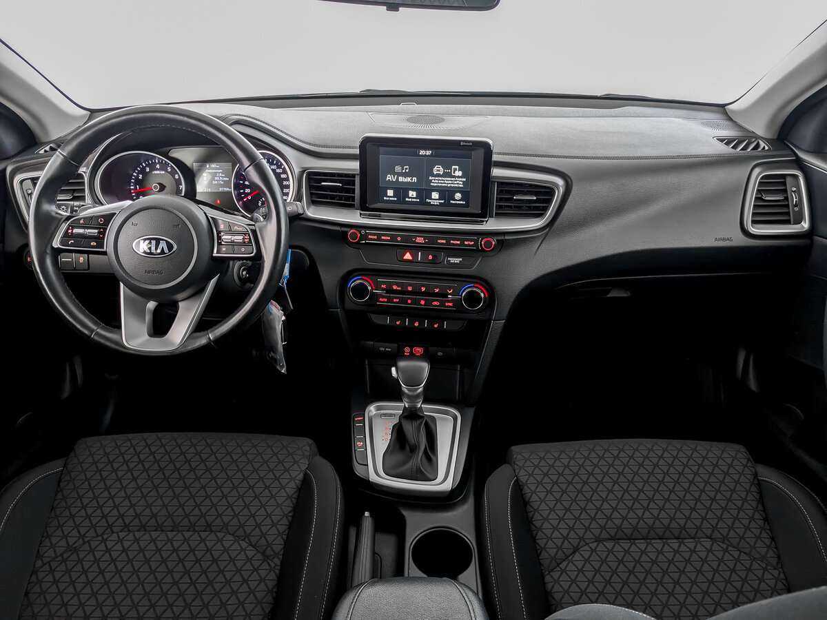 Kia Ceed с пробегом — 2019 год. Фото: #13