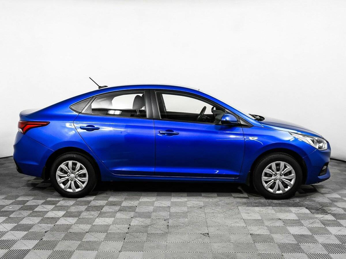 Hyundai Solaris с пробегом — 2018 год. Фото: #3