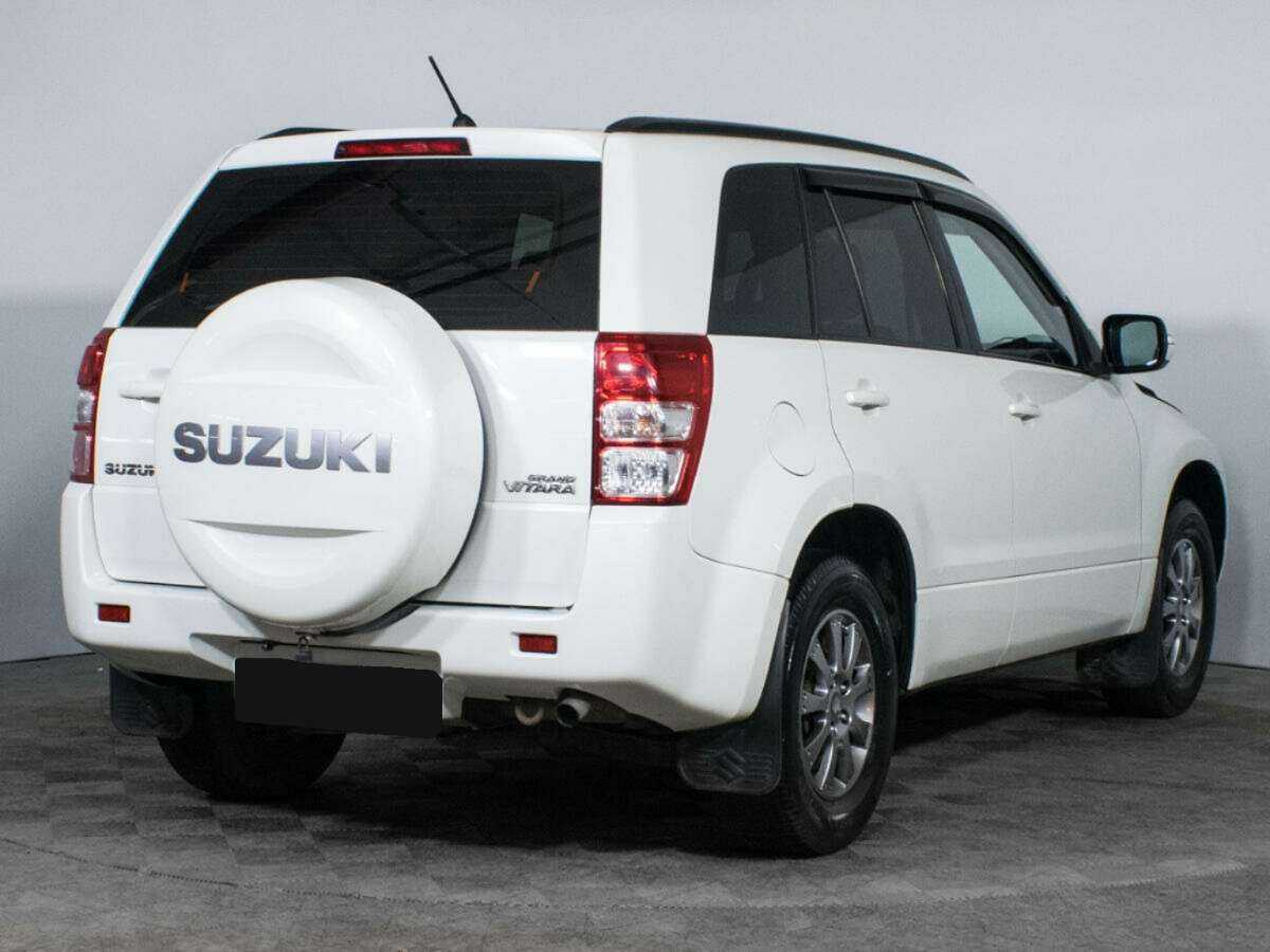 Suzuki Grand Vitara с пробегом — 2012 год. Фото: #3