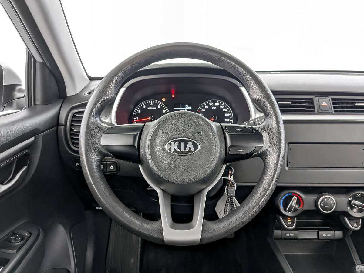 Kia Rio с пробегом — 2021 год. Фото: #20