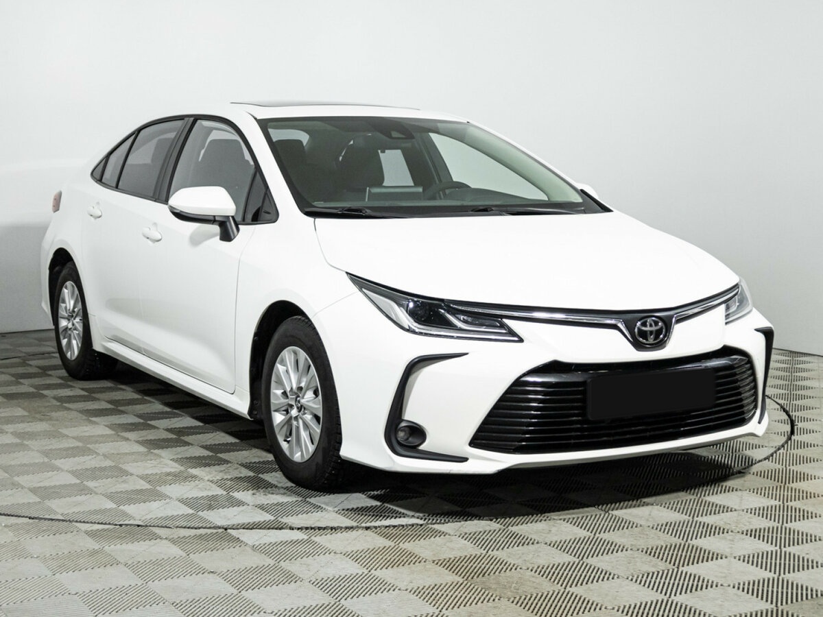 Toyota Corolla с пробегом — 2022 год. Фото: #2