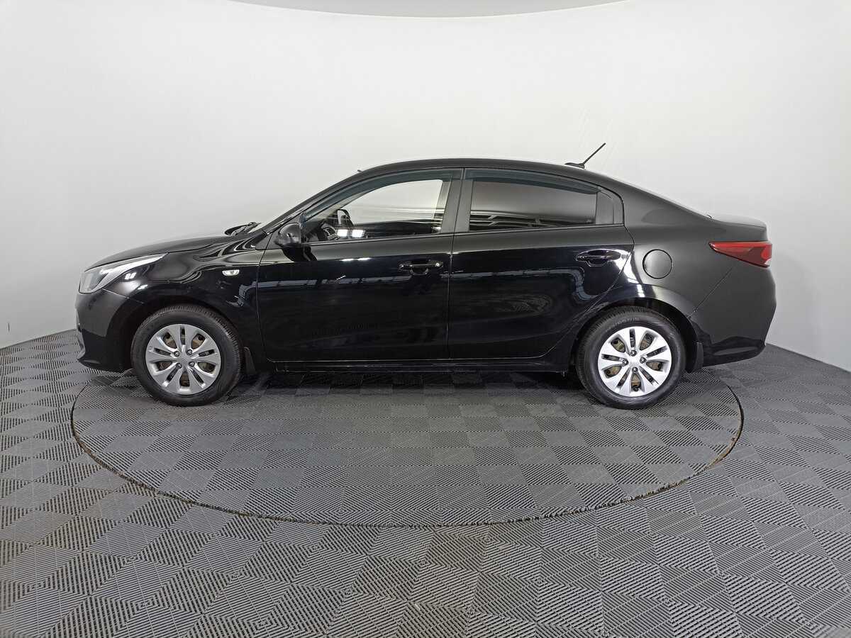 Kia Rio с пробегом — 2017 год. Фото: #7