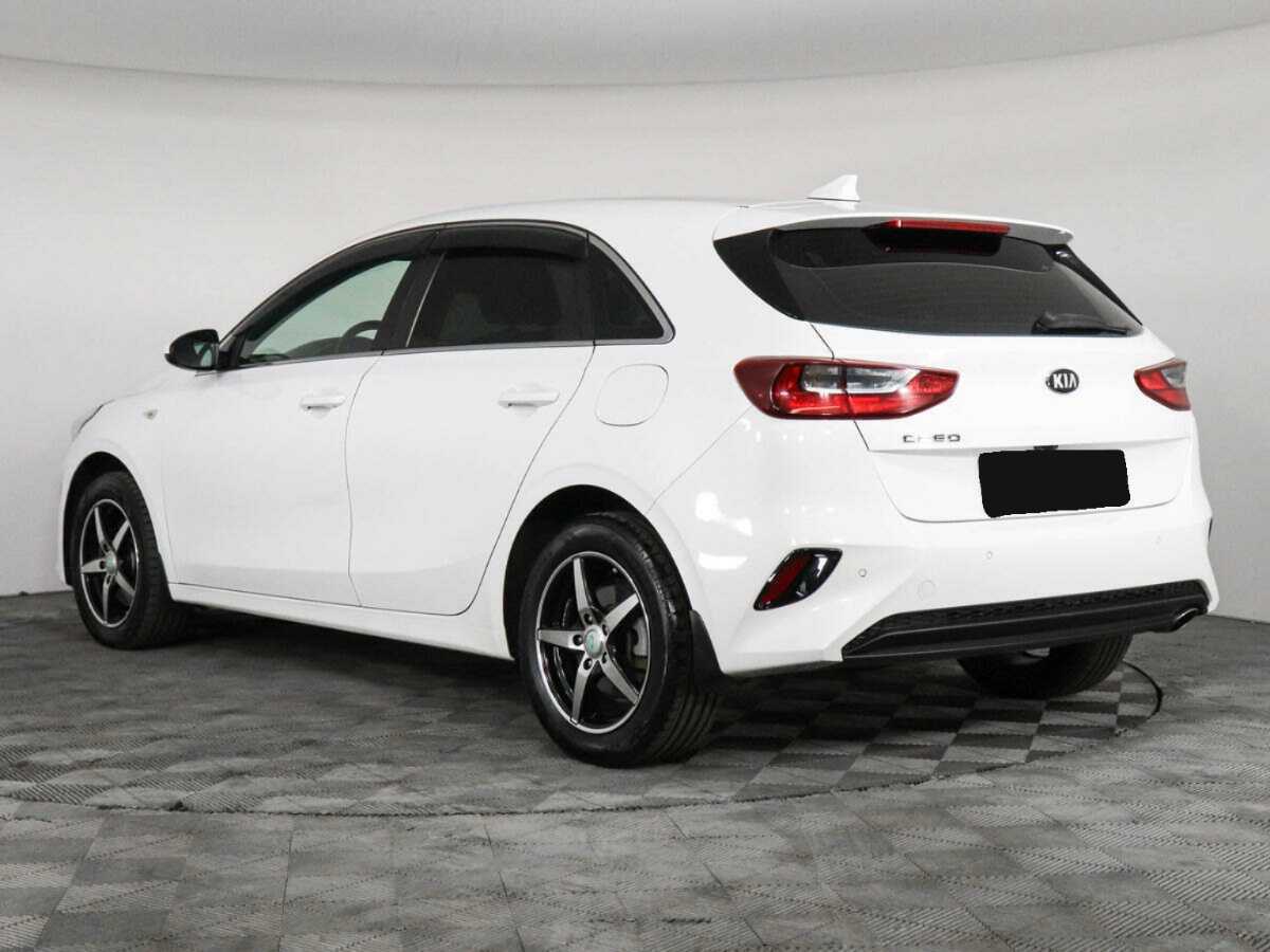 Kia Ceed с пробегом — 2019 год. Фото: #5