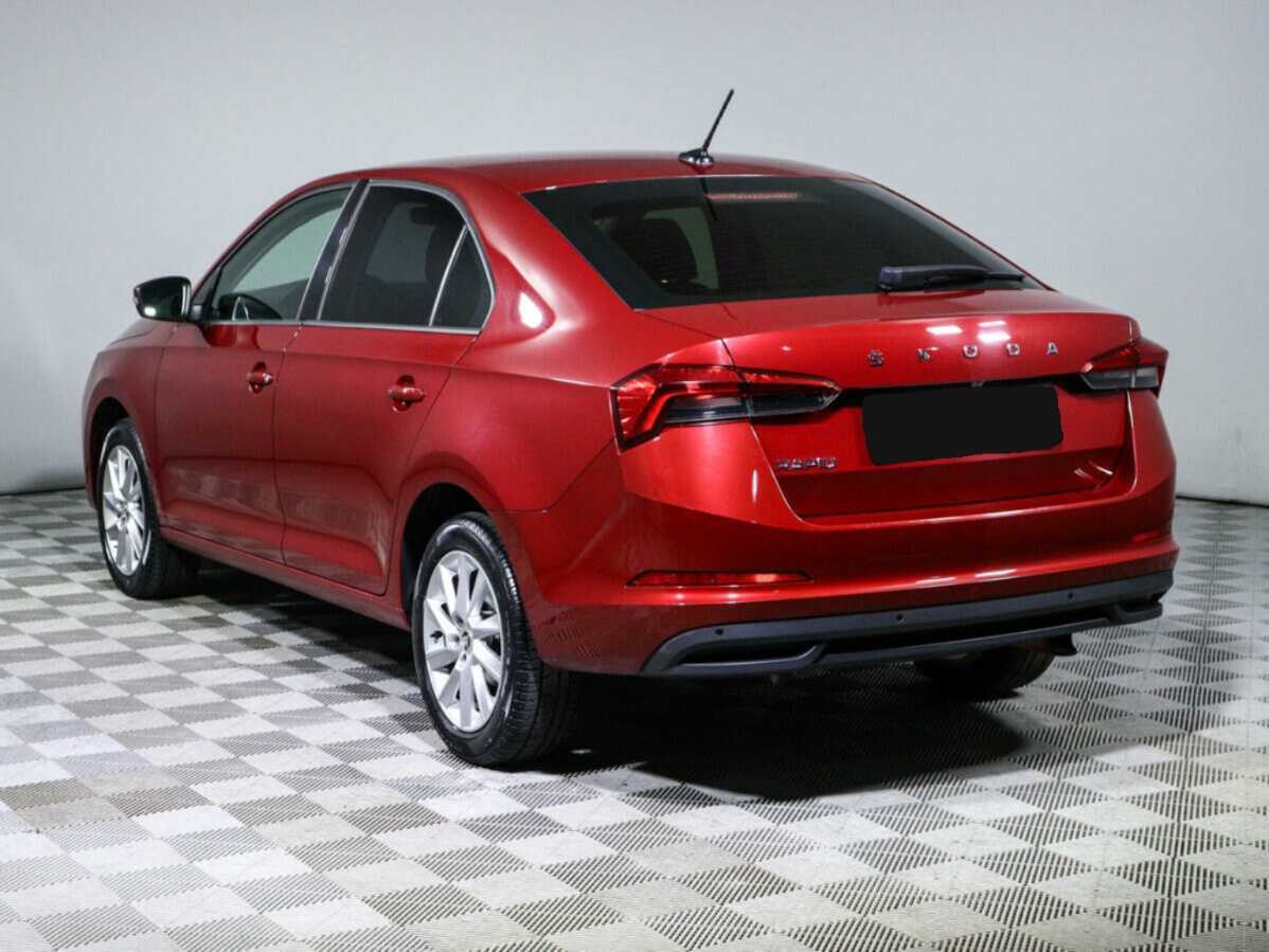 Skoda Rapid с пробегом — 2020 год. Фото: #6