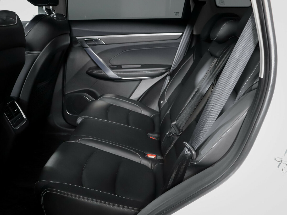 Geely Atlas Pro с пробегом — 2021 год. Фото: #9