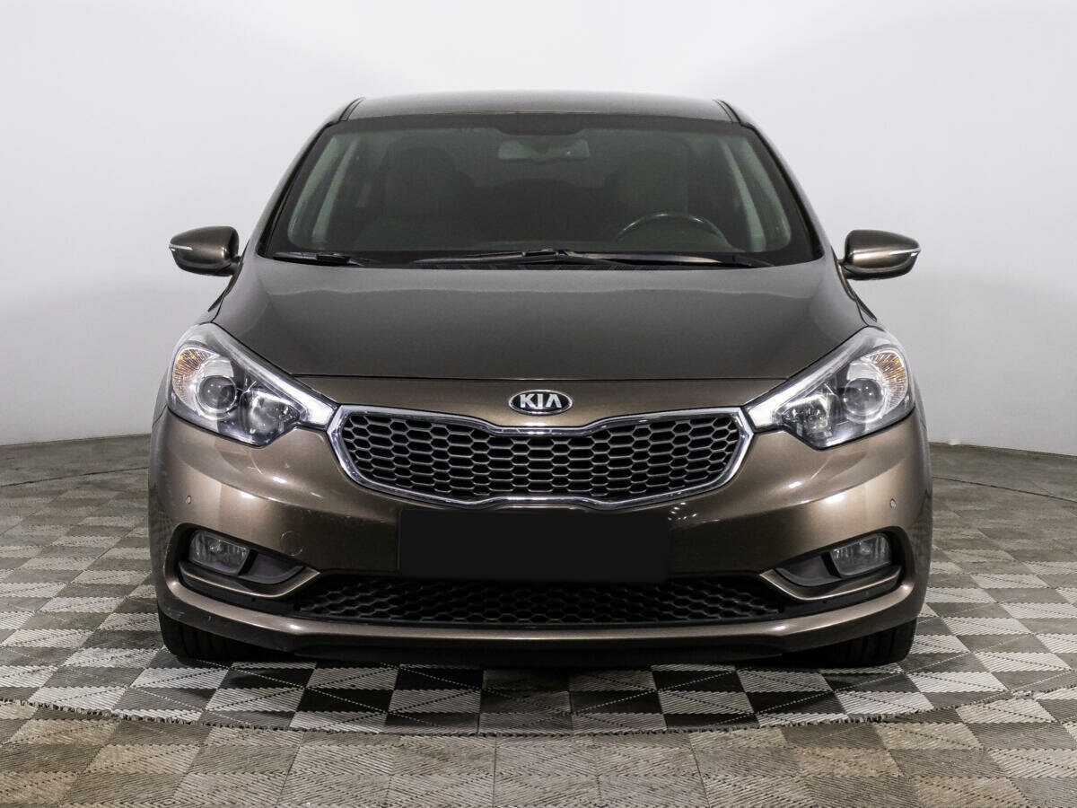 Kia Cerato с пробегом — 2015 год. Фото: #1