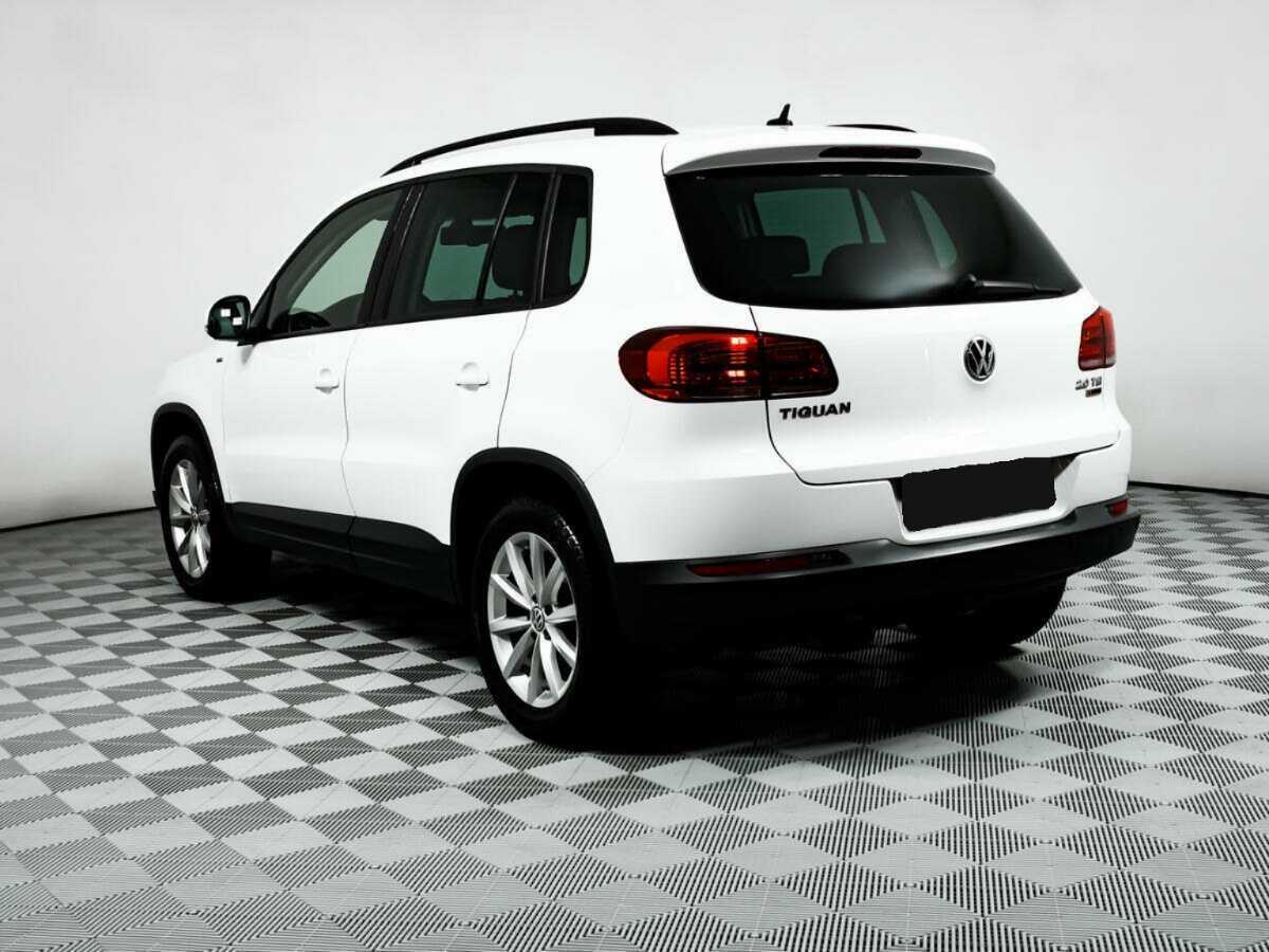 Volkswagen Tiguan с пробегом — 2016 год. Фото: #6
