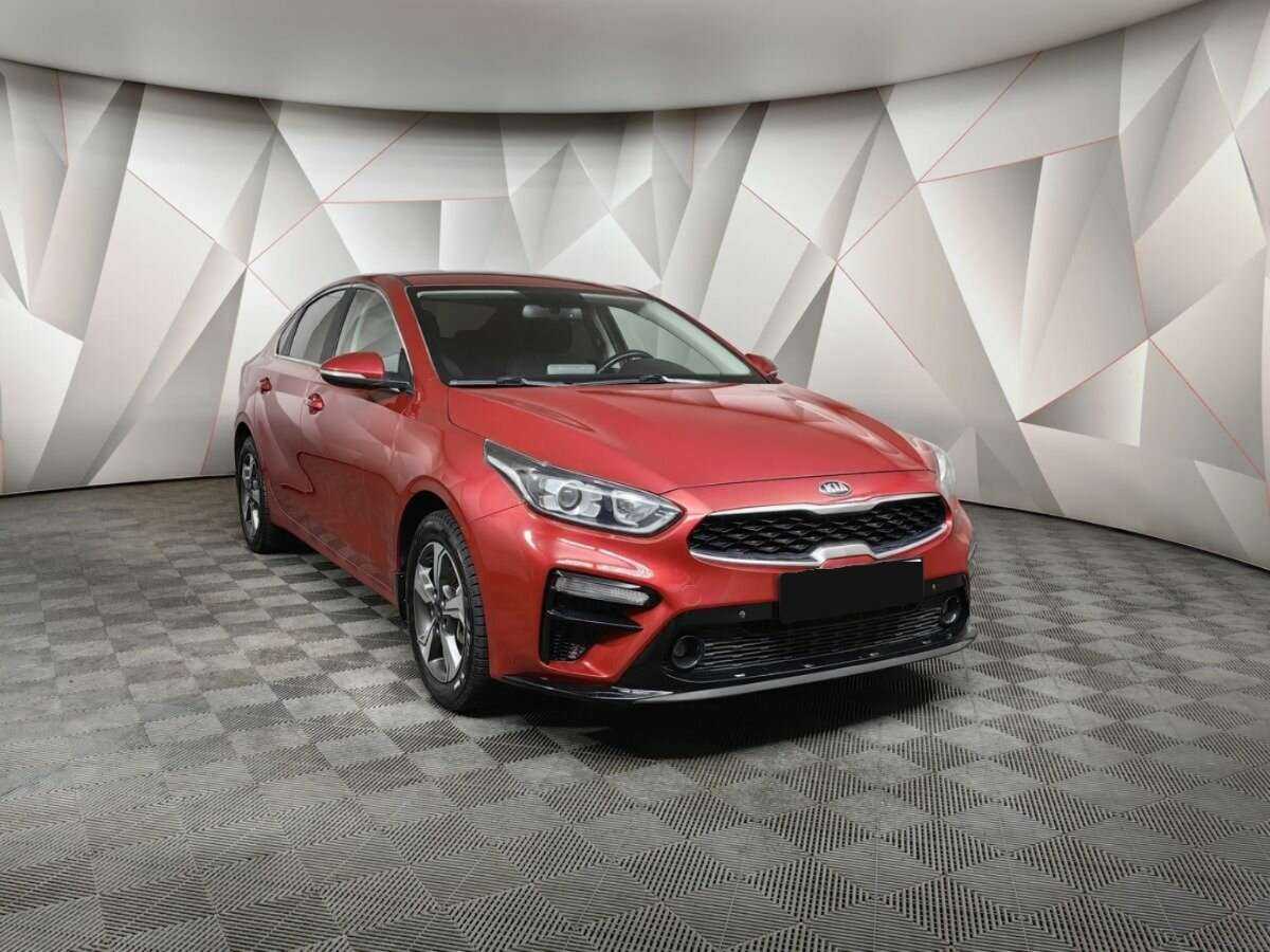 Kia Cerato с пробегом — 2021 год. Фото: #2