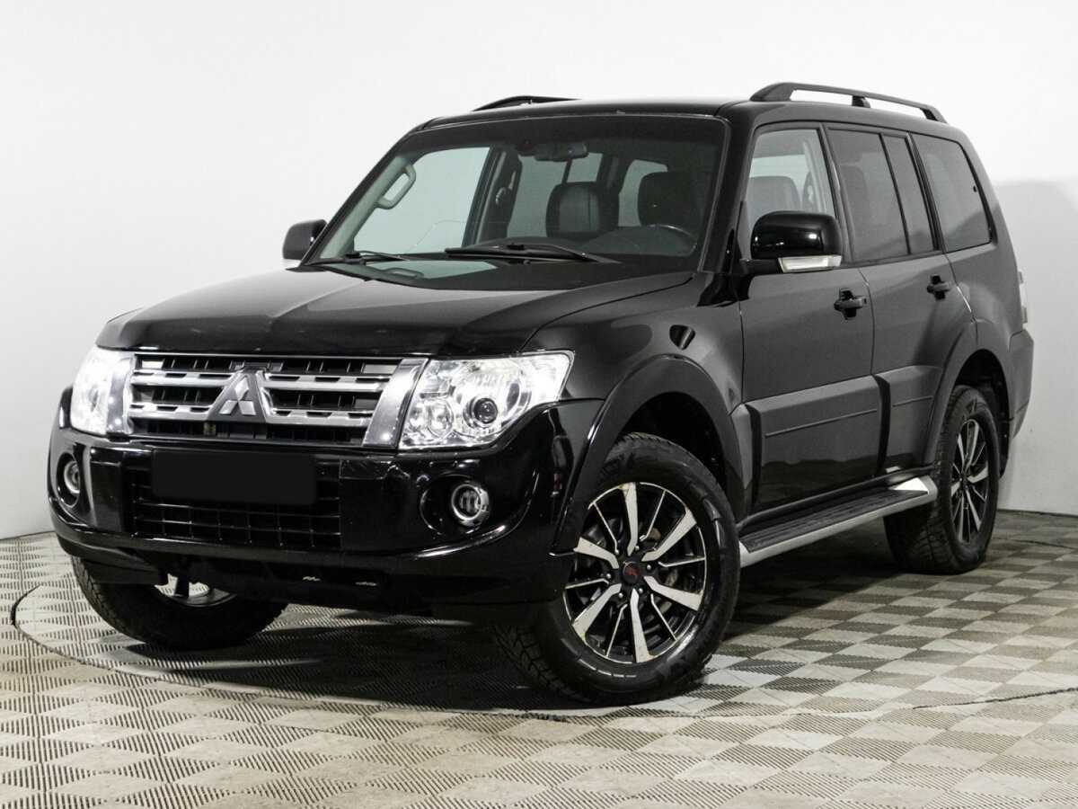 Mitsubishi Pajero с пробегом — 2012 год. Фото: #0