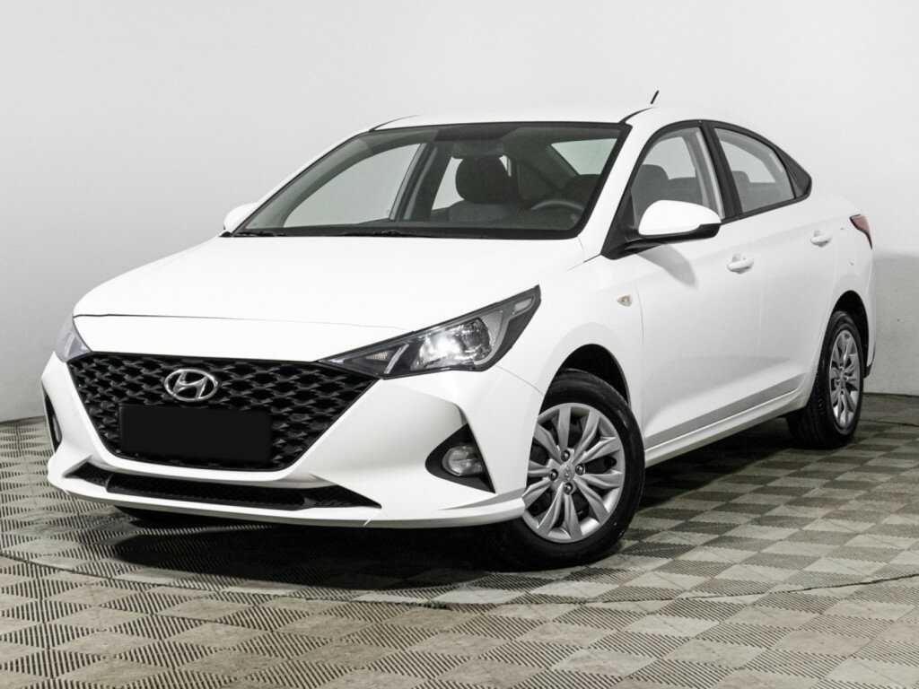 Hyundai Solaris с пробегом — 2022 год. Посмотреть фото